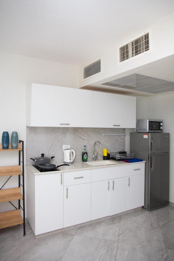 Apartments4You Leonardo 11 Bat Yam Buitenkant foto